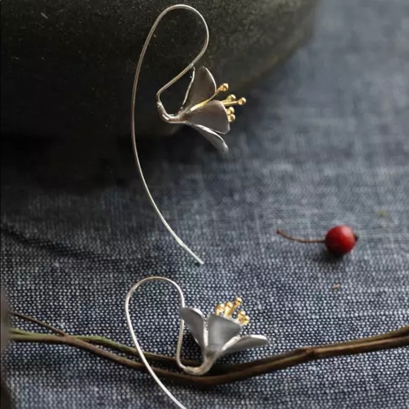 925 Sterling Silver Flower Drop Earrings - Picture 2 of 4